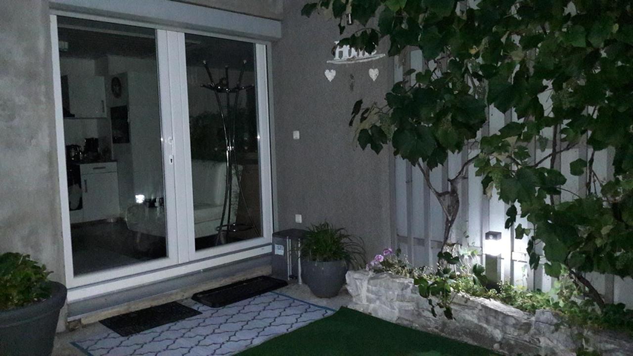 Relax-Apartment Mit Sauna Klagenfurt am Woerthersee Bagian luar foto